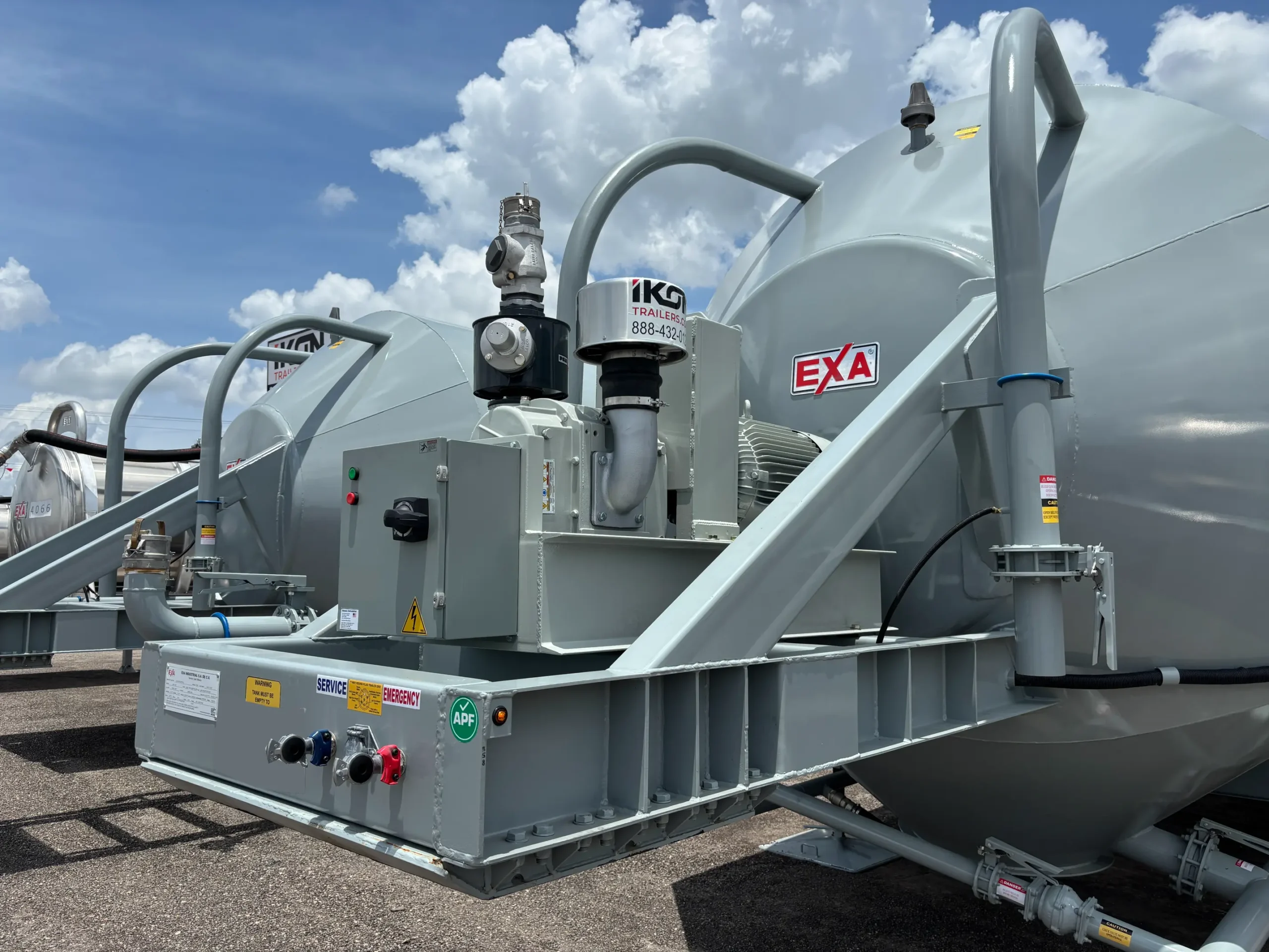 IKON Trailer Service
