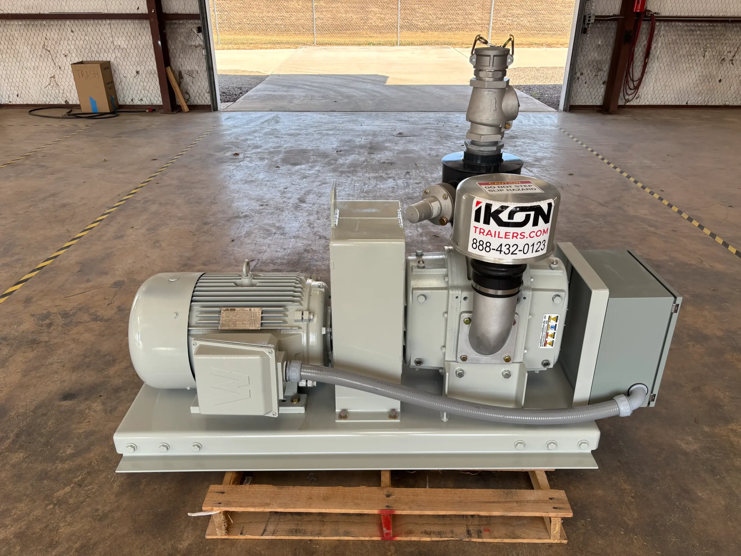 IKON Trailer Service